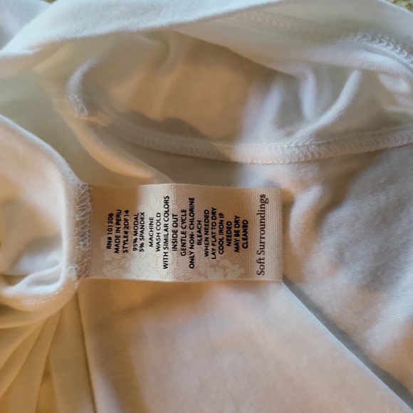 LONG SLEEVE ASYMMETRICAL TEE SHIRT - Picture 8 of 8